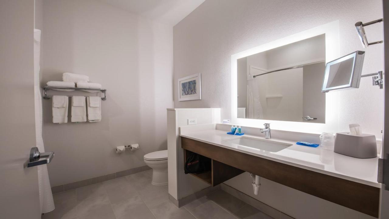 Holiday Inn Express & Suites - Dripping Springs - Austin Area By Ihg Exteriér fotografie